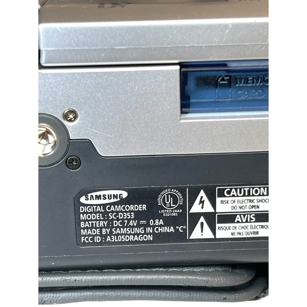 Samsung‎ SC-D353 Mini DV Digital Camcorder Only MPEG4 Optical Zoom Parts Only